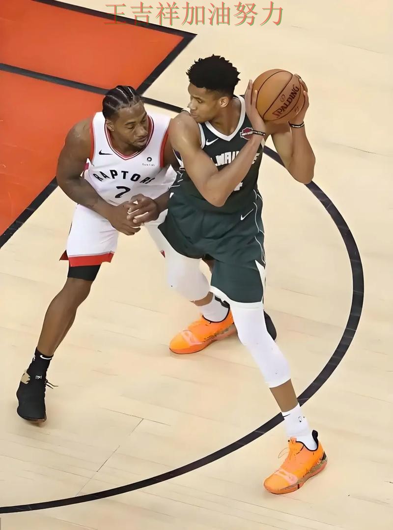 伦纳德高效输出展现核心价值 防守端问题再次暴露